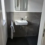 Monteurwohnung Roomwork24 - 10 Betten - *
