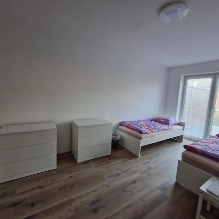 Monteurwohnung Roomwork24 - 10 Betten - アパート